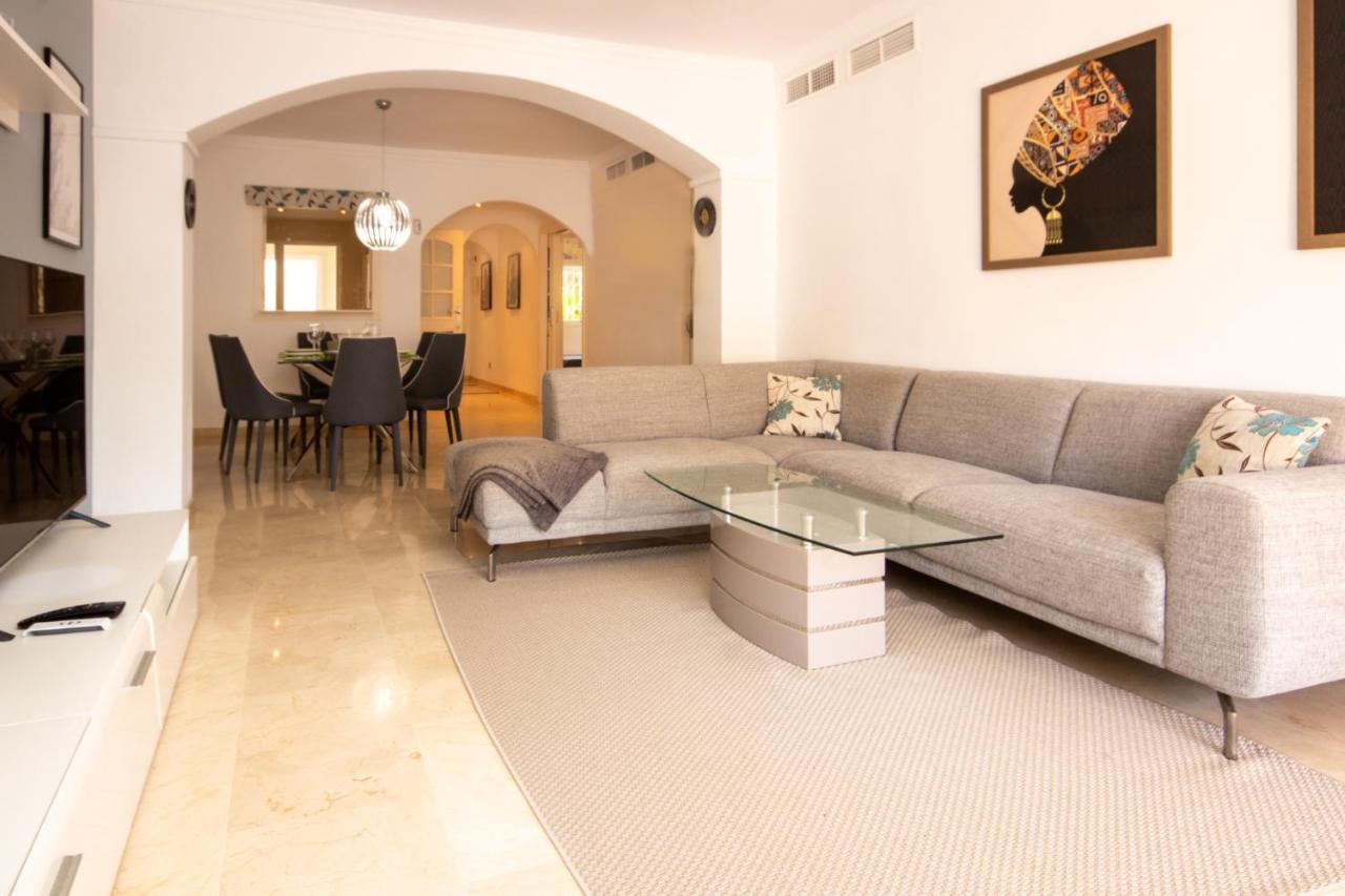 Ground Floor Apartment, Los Jardines de Santa Maria Elviria Marbella Exterior foto